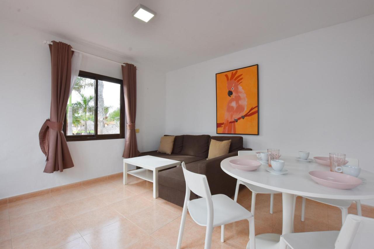 Book Jet - Oasis Pool View Apartment Corralejo Eksteriør billede