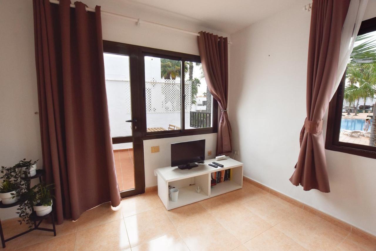 Book Jet - Oasis Pool View Apartment Corralejo Eksteriør billede